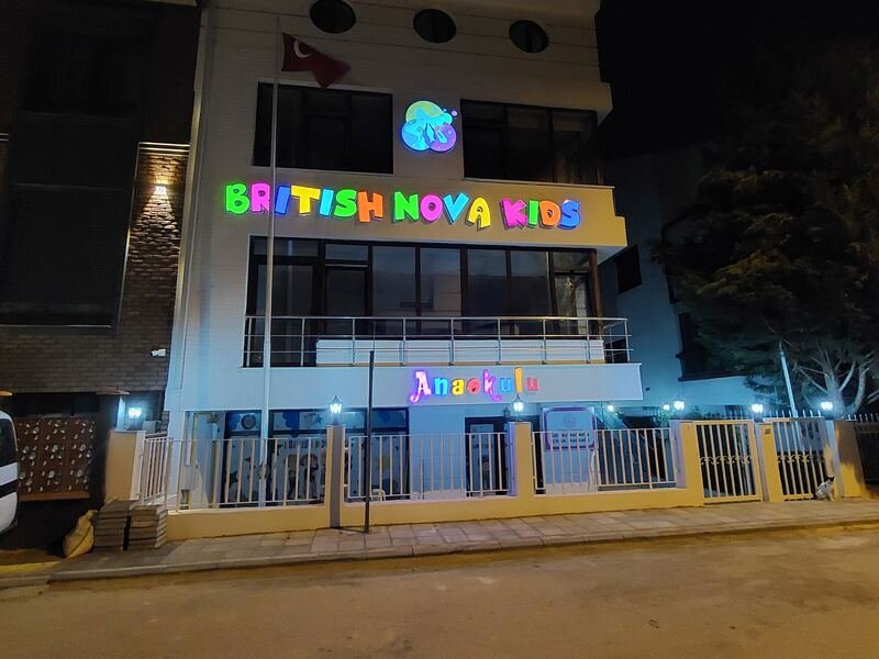 Bina cephe ve tabela aydınlatması - Tuğra Elektrik Eskişehir